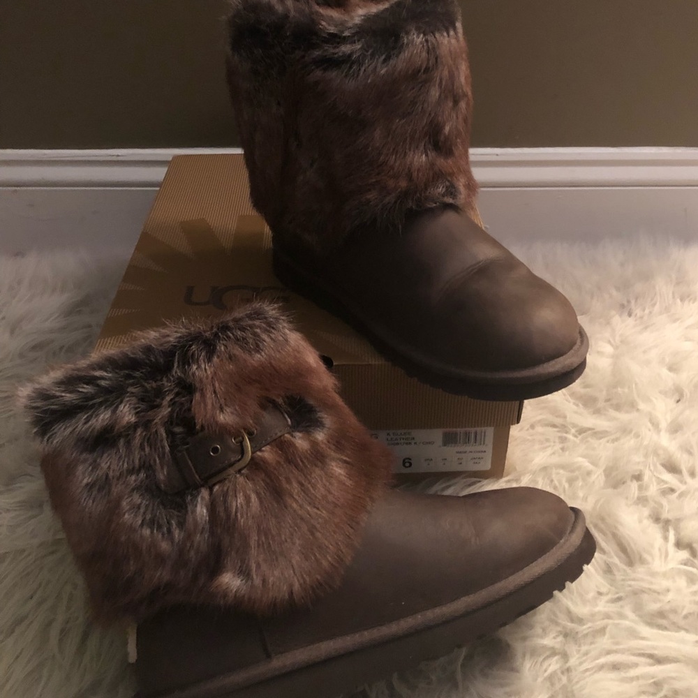 UGG Leather w/ Fur Bootie